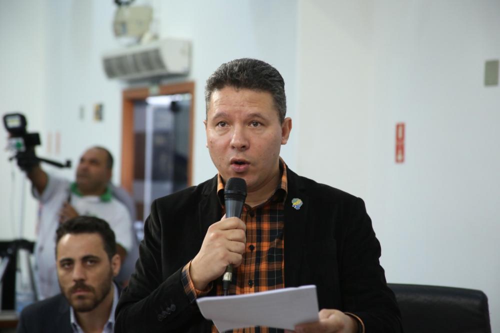 Vereador reclama e pede para Prefeitura cuidar de bocas de lobo em Sorocaba