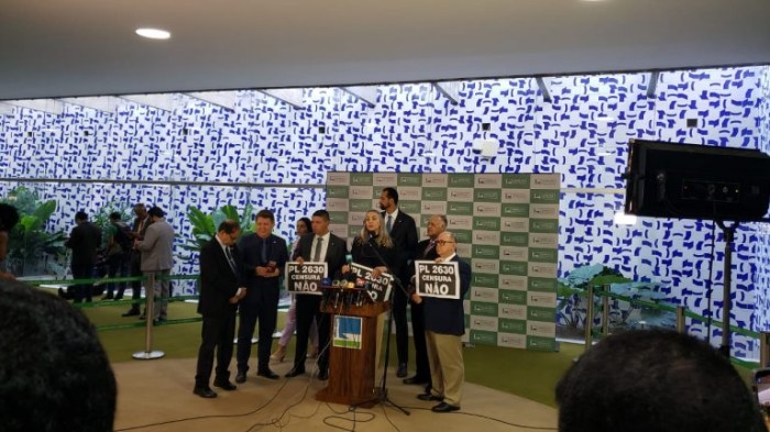 Relator do PL das Fake News afirma que votação hoje ainda está em negociação