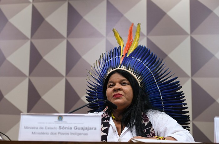 Sônia Guajajara será ouvida pela comissão temporária dos ianomâmi nesta quinta