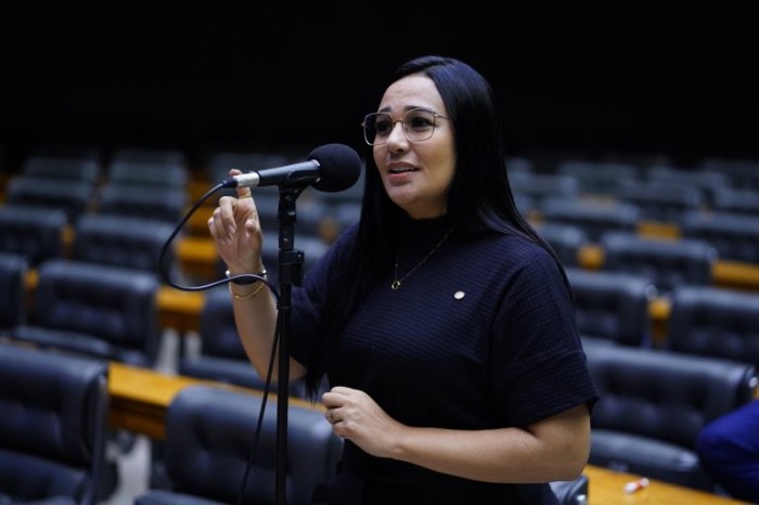 Projeto estabelece diretrizes básicas para saúde das mulheres com endometriose