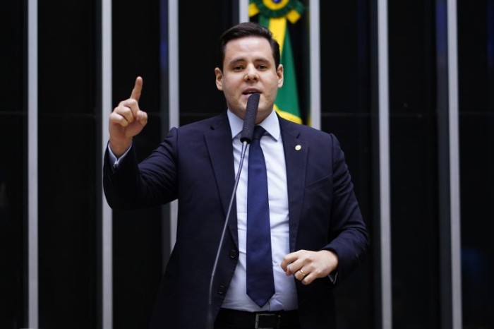 Projeto cria programa para socorrer empreendedores atingidos por calamidades públicas