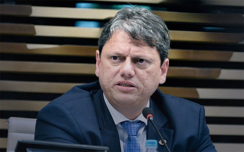 Tarcísio faz campanha em Sorocaba e Salto; candidato quer minar Rodrigo no interior
