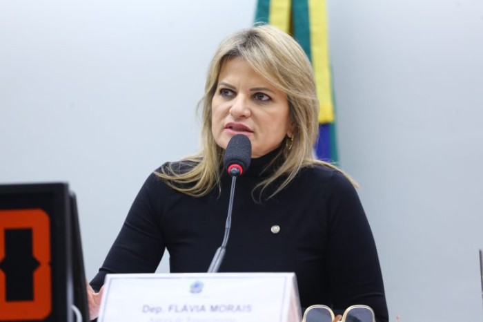 Comissão aprova projeto que cria conselhos de proteção ao idoso