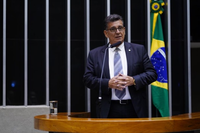 Comissão aprova assistência jurídica gratuita a guardas municipais, peritos e policiais legislativos no exercício da função