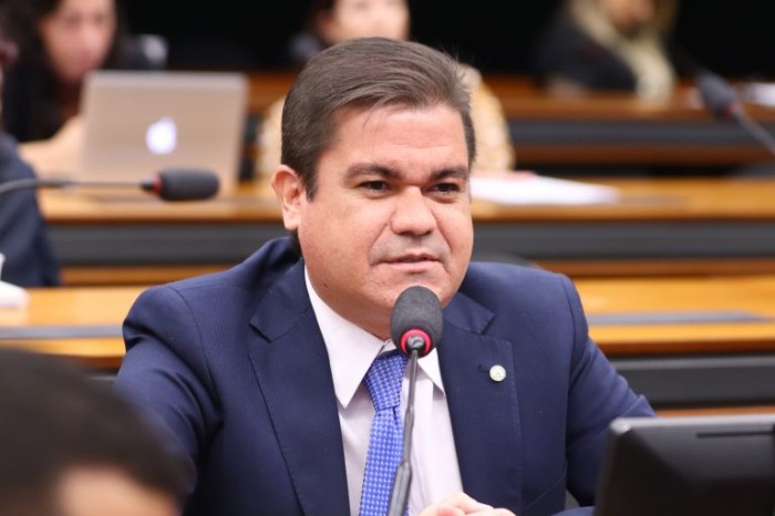 Comissão aprova projeto que prevê incentivos a food trucks e eventos gastronômicos
