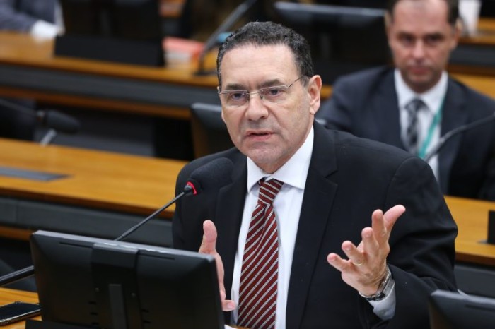 Comissão aprova compensação de débitos com a Receita para firmas em recuperação judicial