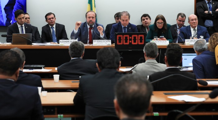 Apagão motivou ONS a determinar restrição do fluxo de energia
