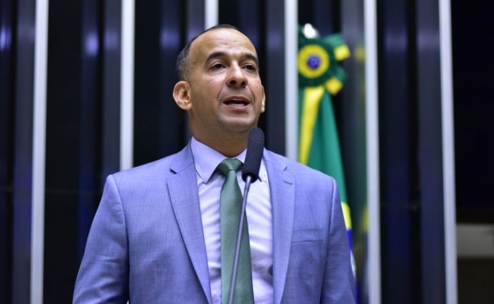 Comissão aprova criação de rodas de conversa sobre educação inclusiva no ensino público