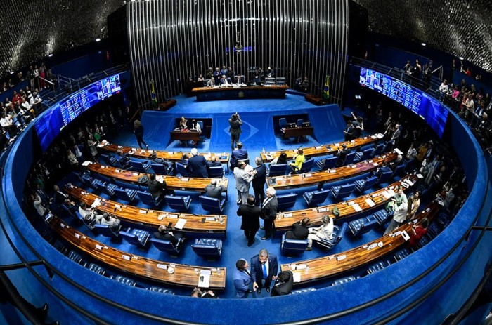 Senado aprova incluir destino de doação a fundos da criança e adolescente