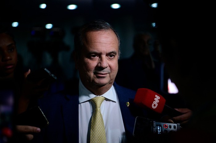 Oposicionistas anunciam obstrução em protesto contra decisões do STF