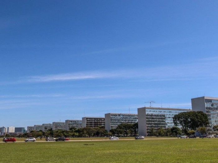 Sancionada lei que libera R$ 126,7 milhões para cinco ministérios