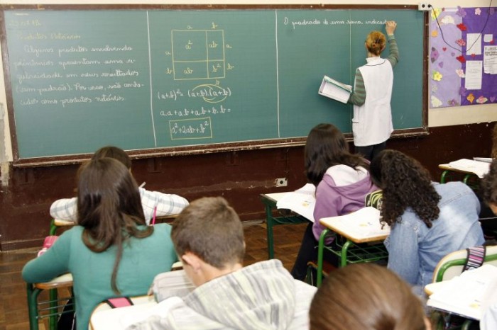 Comissões vão debater perseguição ideológica a professores em salas de aula