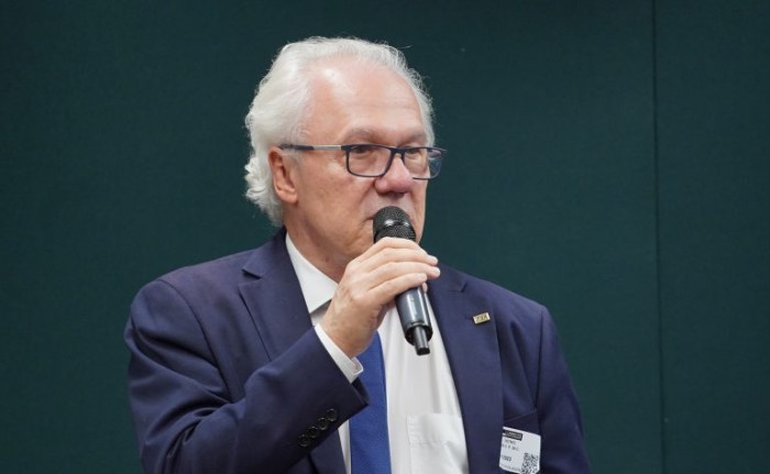 Presidente do Inep defende critérios técnicos do Enem; oposição diz que prova tem viés ideológico