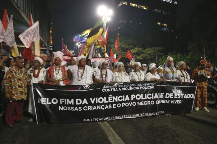 Políticas têm falhado no fim das desigualdades raciais, diz economista