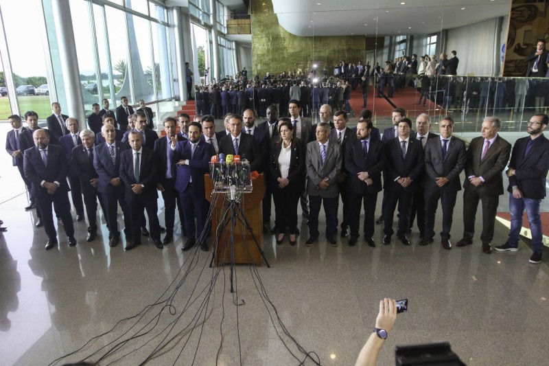 Presidente critica manifestações que prejudicam população 