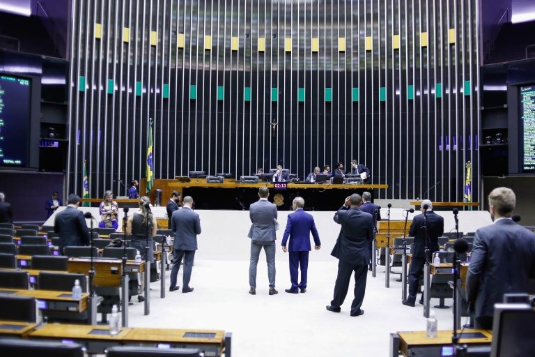 Deputados aprovam três acordos internacionais e encerram votações desta segunda-feira