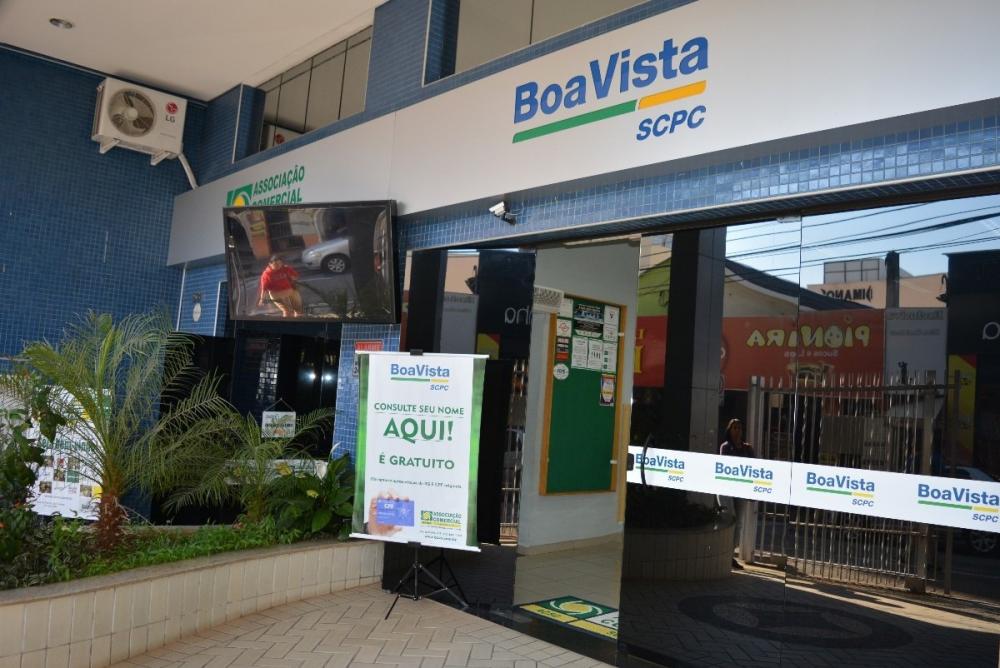Câmara aprova multa de R$ 16 mil para empresa que exigir uso máscara