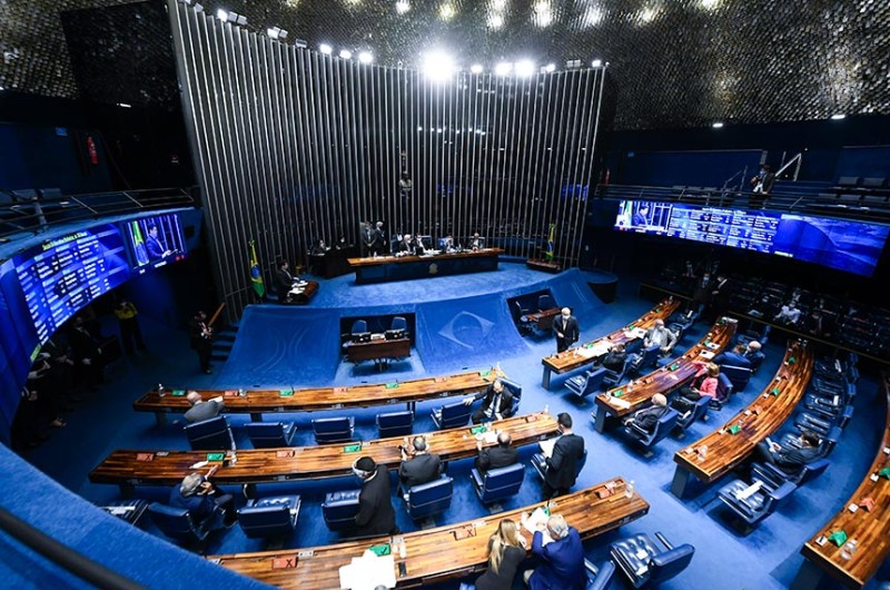 Senado homenageia delegados de polícia em sessão especial nesta sexta