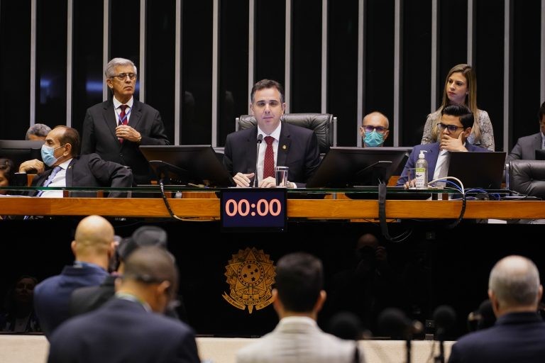 Congresso aprova regras para garantir transparência das emendas de relator no Orçamento; acompanhe
